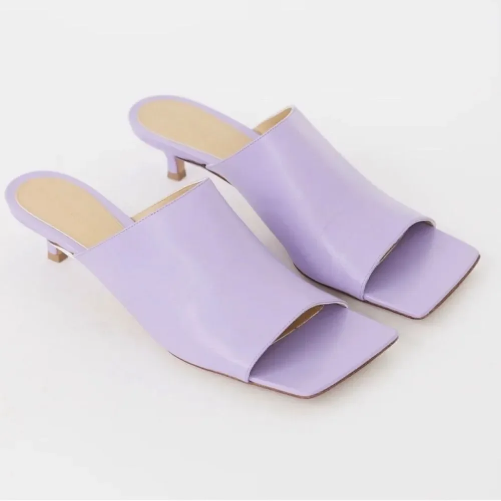 Authentic Bottega Veneta Purple Leather Slip-on  Mule(Size 38.5)
